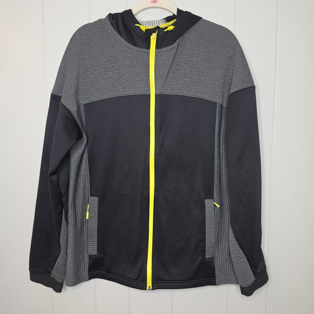 Duluth Trading Company Jacket Size M (Little Peeling On Zipper Cover Pictured)